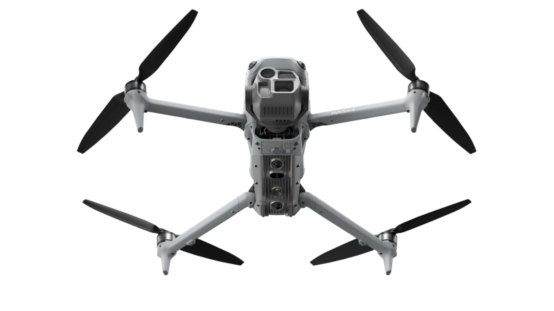 Shot from Bottom DJI M4E